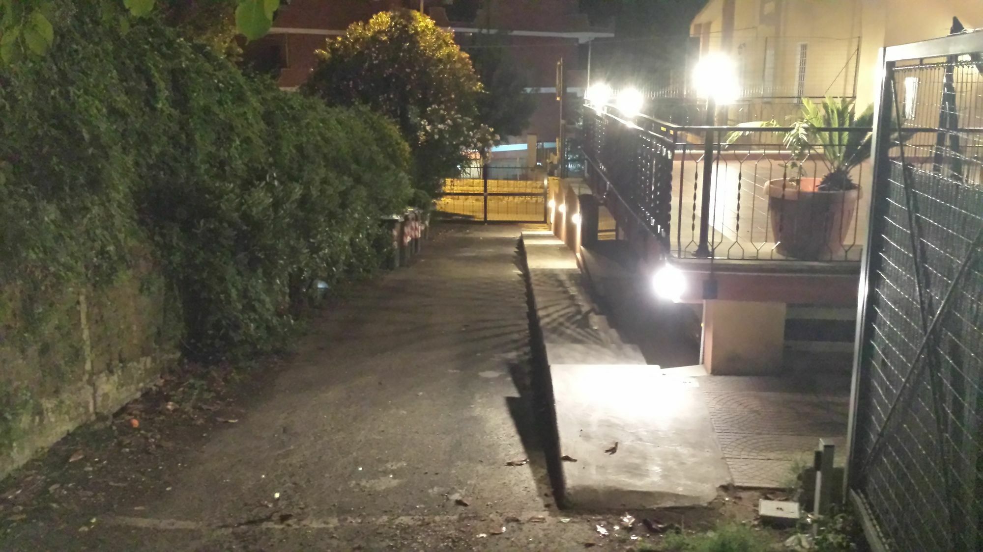 Отель Le Streghe Di Roma Экстерьер фото