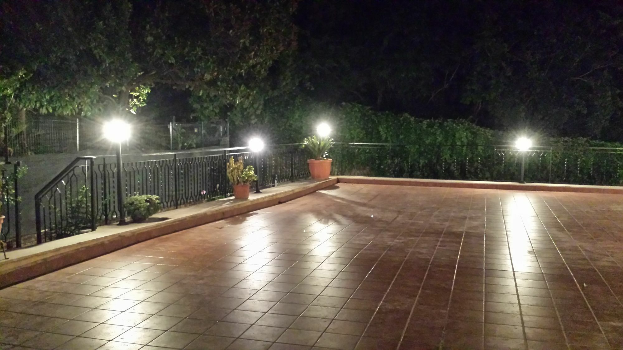 Отель Le Streghe Di Roma Экстерьер фото